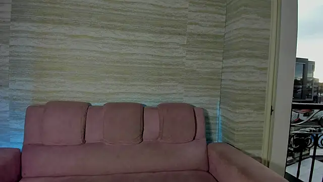 Dani rivass online show from 11-25-25, 11:32