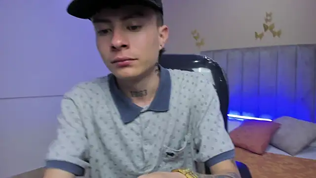 Snapshot of Nascary_Fox chatting on 02-04-26, 07:53 Nascary Fox online show from 02-04-26, 07:53