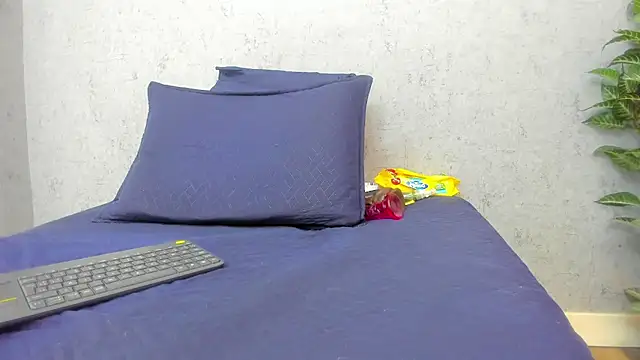 scarlett646 online show from 11-20-25, 03:07