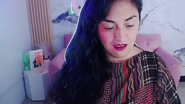 tamara ch1 online show from 10-19-25, 03:18