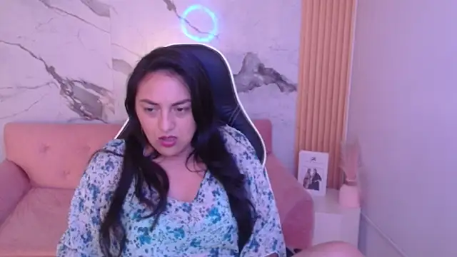 tamara ch1 online show from 12-19-25, 03:35