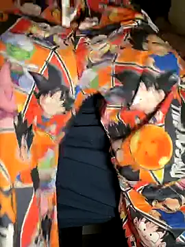 Snapshot of Vikehim chatting on 10-31-25, 12:06 Vikehim online show from 10-31-25, 12:06