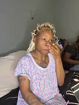 Snapshot of Tishrella6 chatting on 02-22-26, 03:07 Tishrella6 online show from 02-22-26, 03:07