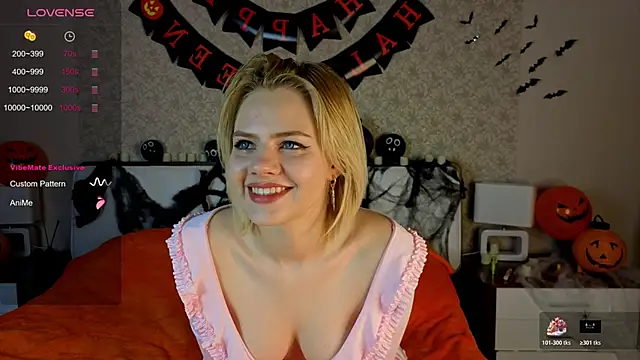 Snapshot of Brittney_Shaw chatting on 10-25-25, 03:18 Brittney Shaw online show from 10-25-25, 03:18