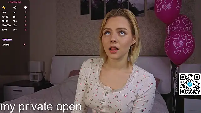 Snapshot of Brittney_Shaw chatting on 11-19-25, 02:06 Brittney Shaw online show from 11-19-25, 02:06