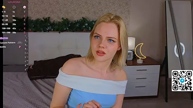 Snapshot of Brittney_Shaw chatting on 12-13-25, 07:53 Brittney Shaw online show from 12-13-25, 07:53