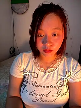 maianhcute online show from 10-26-25, 02:17