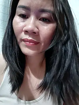 Singlemom69x online show from 10-15-25, 02:39