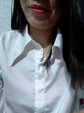 Singlemom69x online show from 11-15-25, 02:57