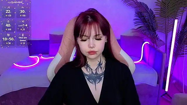 Snapshot of Morana_Batt chatting on 11-15-25, 02:09 Morana Batt online show from 11-15-25, 02:09