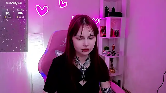 Snapshot of Morana_Batt chatting on 12-02-25, 02:17 Morana Batt online show from 12-02-25, 02:17