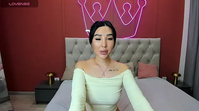 Jennifer Munoz online show from 11-27-25, 08:27