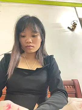 Ngoc-bbi online show from 09-12-25, 04:51