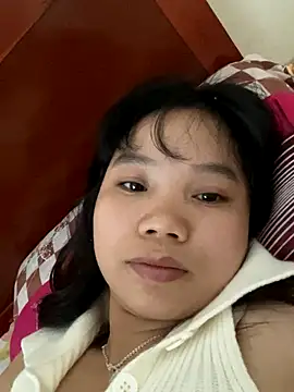 Ngoc-bbi online show from 10-05-25, 01:04