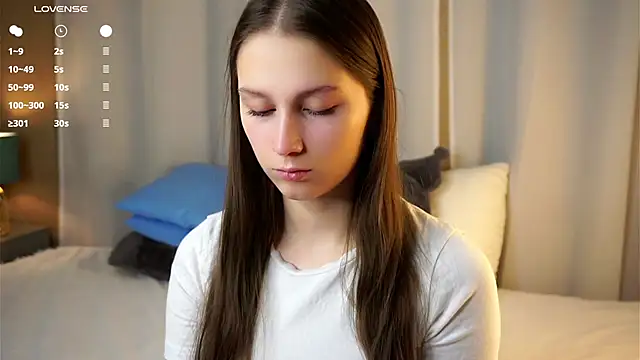 Snapshot of MelaniSeiver chatting on 11-25-25, 01:05 MelaniSeiver online show from 11-25-25, 01:05