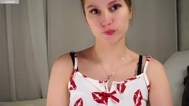 MelaniSeiver online show from 01-14-26, 01:11