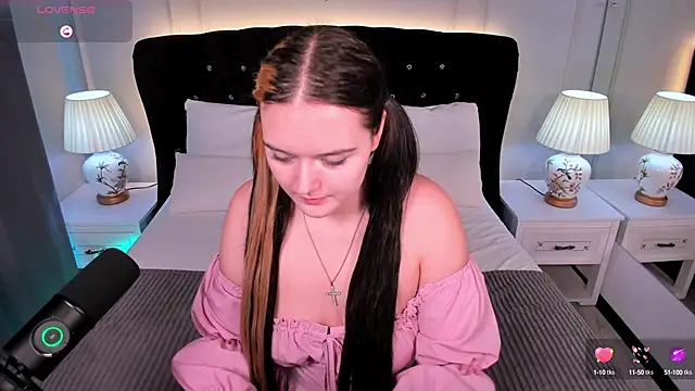 HeyMary online show from 09-25-25, 07:34