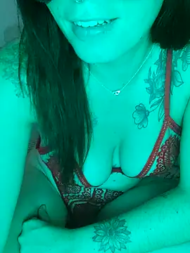 Sainte bambi  online show from 09-19-25, 06:52