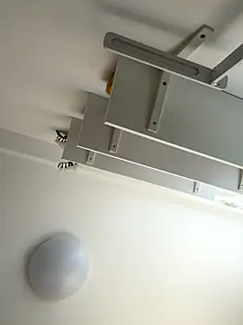 Snapshot of Seriy43 chatting on 10-21-25, 08:15 Seriy43 online show from 10-21-25, 08:15