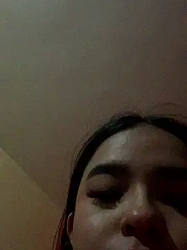 SweetSophie26 online show from 01-10-26, 09:00