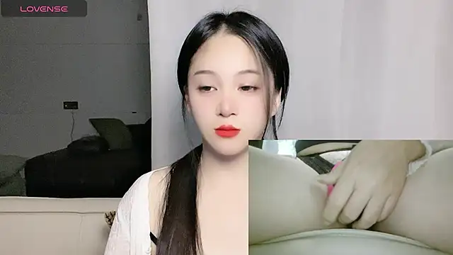 woaiqinqin online show from 09-16-25, 03:57