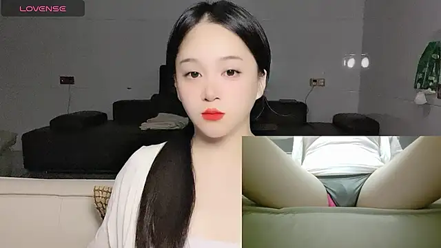 woaiqinqin online show from 09-20-25, 03:02