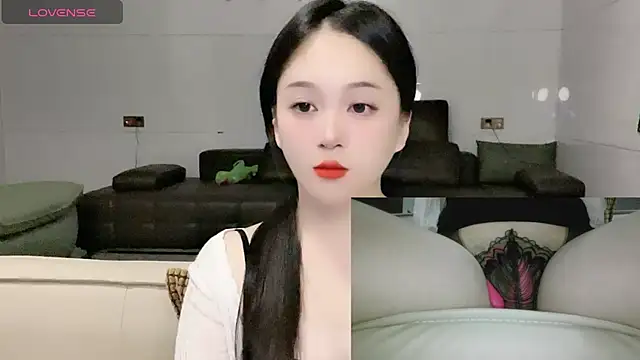 woaiqinqin online show from 09-23-25, 03:48