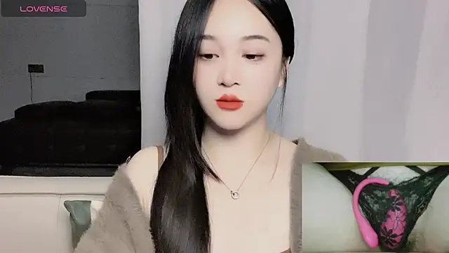 woaiqinqin online show from 12-18-25, 04:02