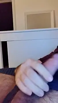 Snapshot of NewJoiner chatting on 09-22-25, 08:00 NewJoiner online show from 09-22-25, 08:00