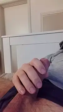 Snapshot of NewJoiner chatting on 12-04-25, 06:27 NewJoiner online show from 12-04-25, 06:27