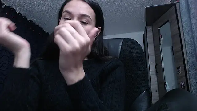 scarlett vonrose online show from 11-06-25, 08:32