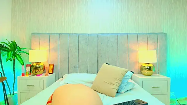 Victoria 606 online show from 12-19-25, 03:57