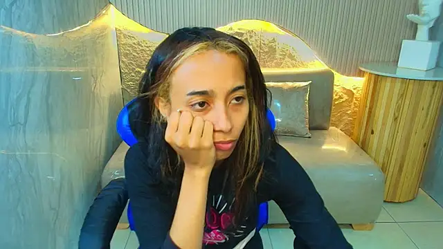 Agnis ink r online show from 12-21-25, 01:18