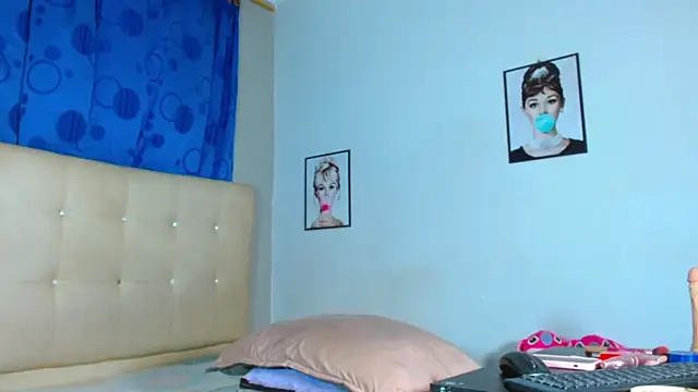 ebonny ts online show from 09-30-25, 11:37