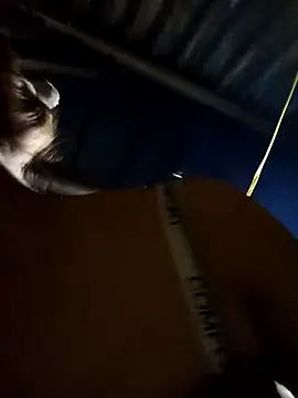 Ngocmi909 online show from 11-22-25, 10:47