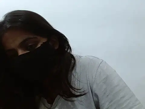 Vaani Singha online show from 09-13-25, 01:49