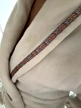 Snapshot of xiiuuff18 chatting on 12-03-25, 01:13 xiiuuff18 online show from 12-03-25, 01:13