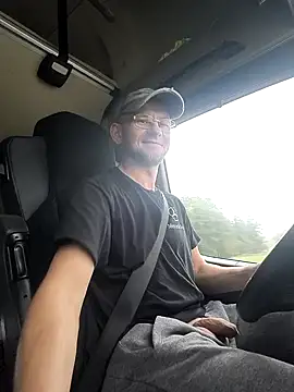 RoadDaddyXL online show from 10-16-25, 12:28