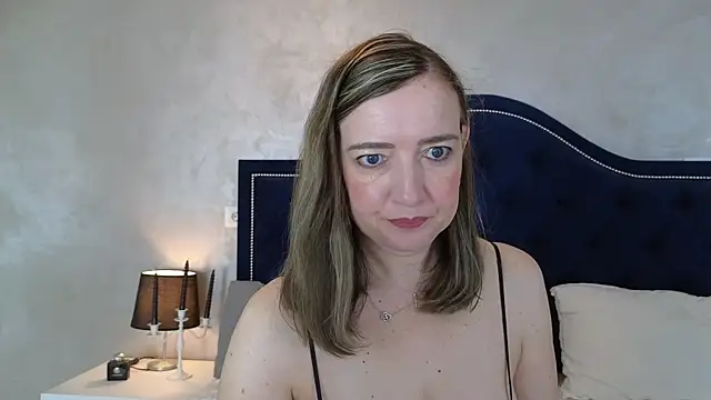Blue Angel Sweet online show from 10-23-25, 03:50