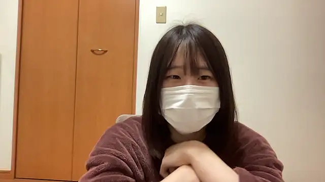 Snapshot of nuu_u chatting on 03-04-26, 02:56 nuu u online show from 03-04-26, 02:56