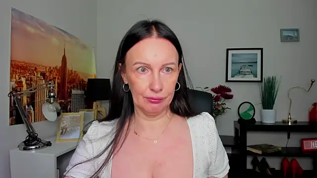 Velvet Jasmine online show from 09-12-25, 05:29