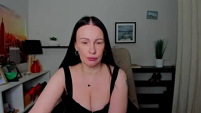 Velvet Jasmine online show from 11-25-25, 06:35