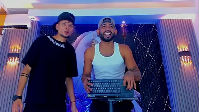 Extreme boys2 online show from 09-10-25, 04:12