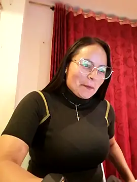 Daliz Leon online show from 12-04-25, 01:48