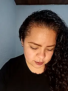 Snapshot of Miss_Adriana01 chatting on 02-17-26, 04:42 Miss Adriana01 online show from 02-17-26, 04:42