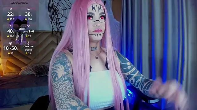  raven black online show from 10-31-25, 01:45