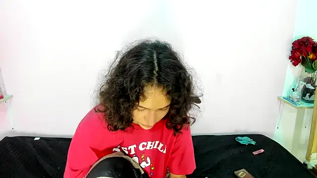 TeensNews18 online show from 10-19-25, 01:23