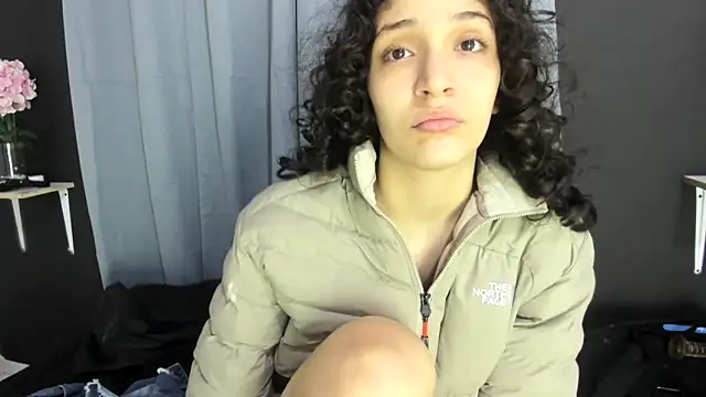 TeensNews18 online show from 11-14-25, 12:37