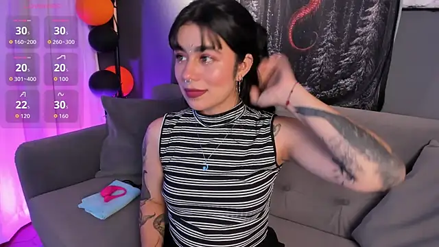 flower smith  online show from 10-22-25, 11:54