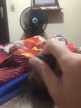 Snapshot of jmmm140793 chatting on 10-19-25, 06:36 jmmm140793 online show from 10-19-25, 06:36